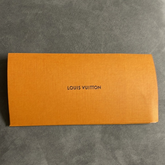 Louis Vuitton size 90-36 - Picture 4 of 8